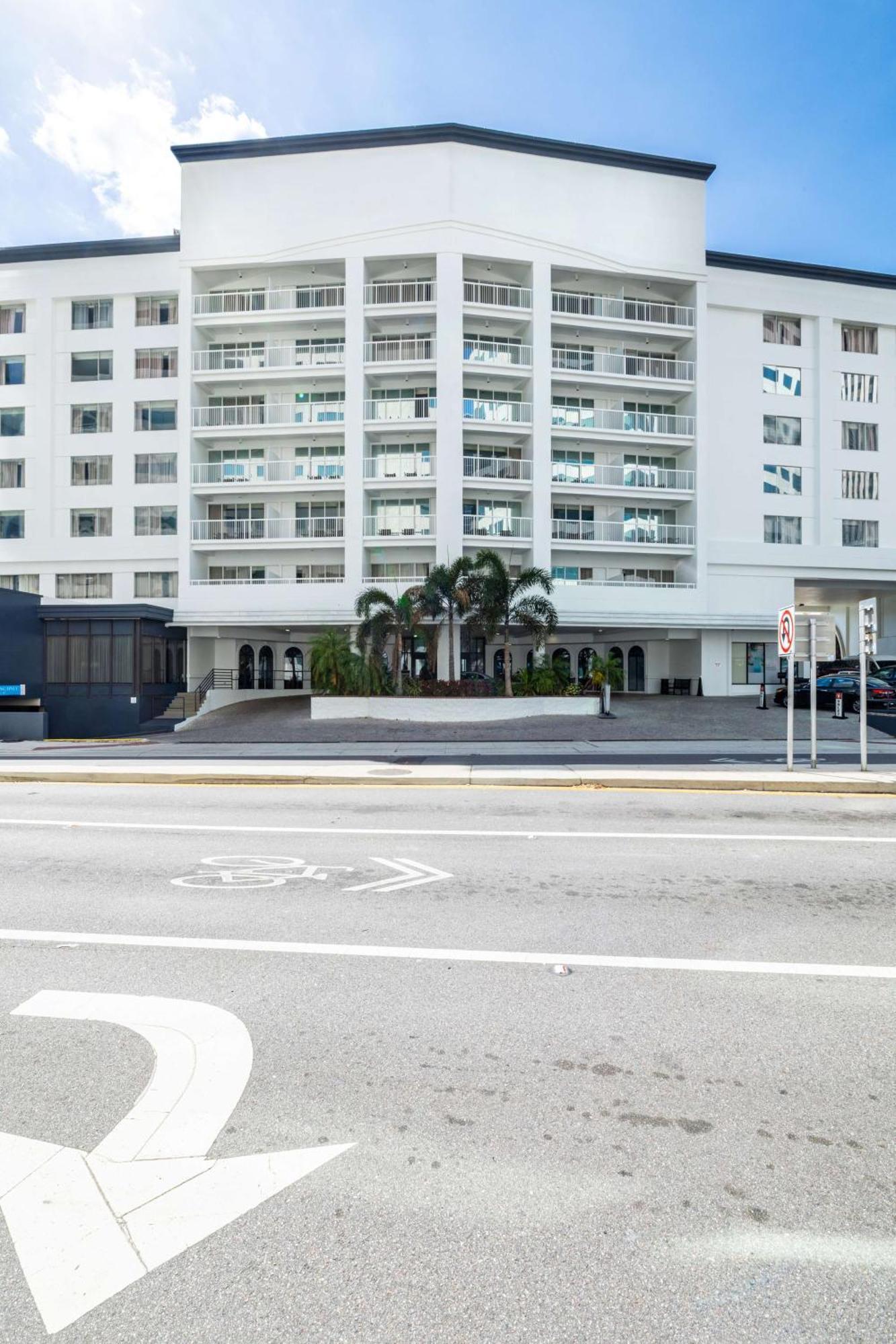 Hotel Tampa Riverwalk Exterior foto