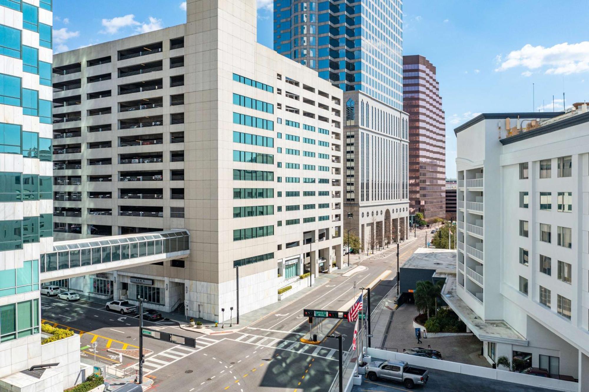 Hotel Tampa Riverwalk Exterior foto